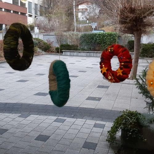 Weihnachtskränze - 4. Klasse 