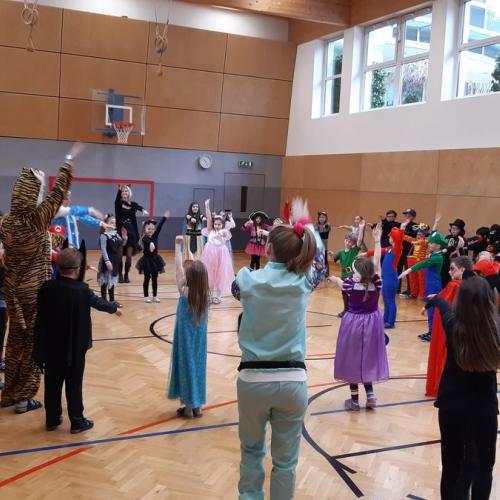 Fasching in der Schule 6