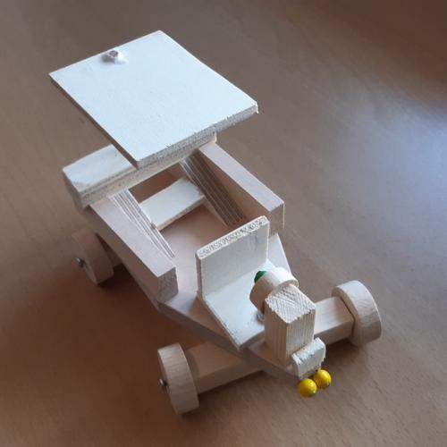 Auto mit lenkbarer Achse 3