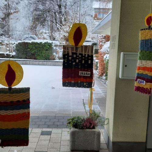 Werkunterricht - Kerzen (Webtechnik)