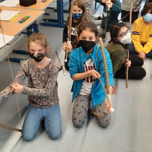 Werken - Pfeil und Bogen