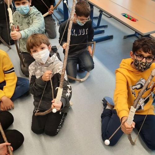 Werken - Pfeil und Bogen