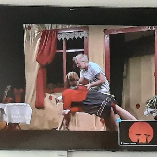 Onlinetheater - Wedel und Krebsenspeck