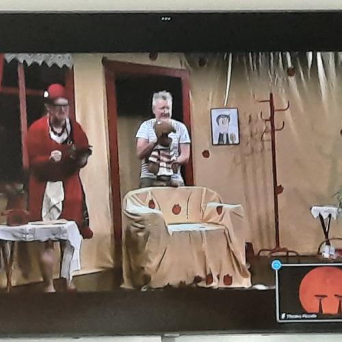 Onlinetheater - Wedel und Krebsenspeck