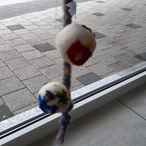 Werken - gefilzte Kugel