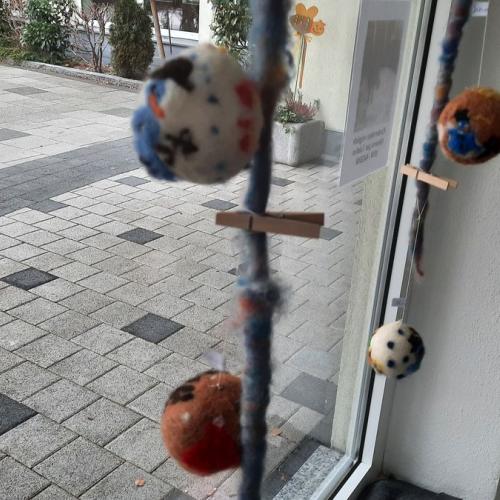 Werken - gefilzte Kugel