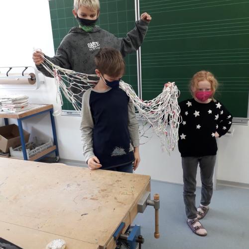 Werken - stricken eines Netzes