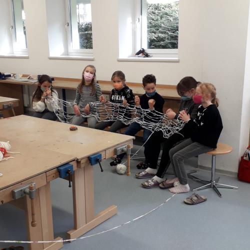 Werken - stricken eines Netzes