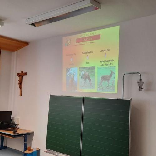 Besuch der Jäger an der Schule