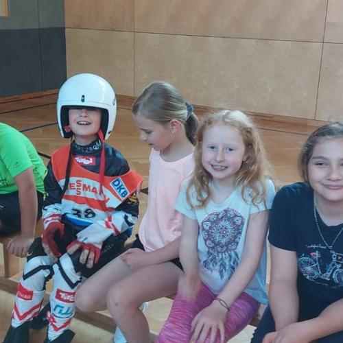 Rodelscouting - vorstellen des Kunstbahnrodelns