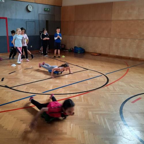 Besuch von Hopsi Hopper im April