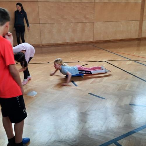 Besuch von Hopsi Hopper im April