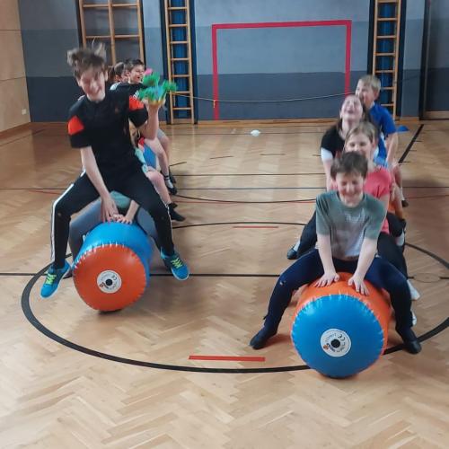 Besuch von Hopsi Hopper im April