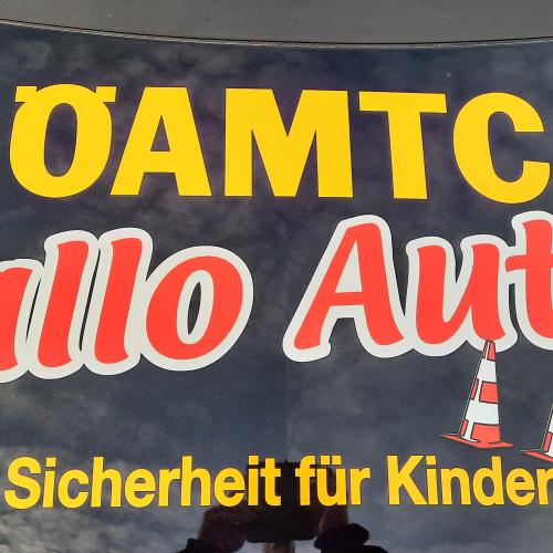 Hallo Auto