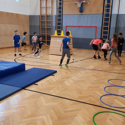 Hopsi Hopper - Schere Stein Papier