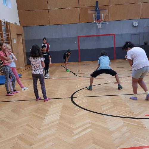 Hopsi Hopper - Museumsbesuch