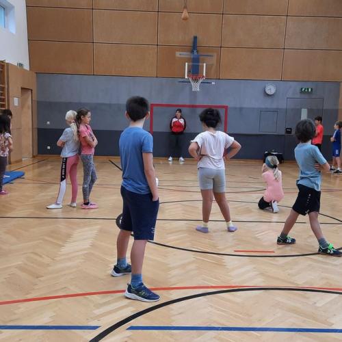 Hopsi Hopper - Museumsbesuch