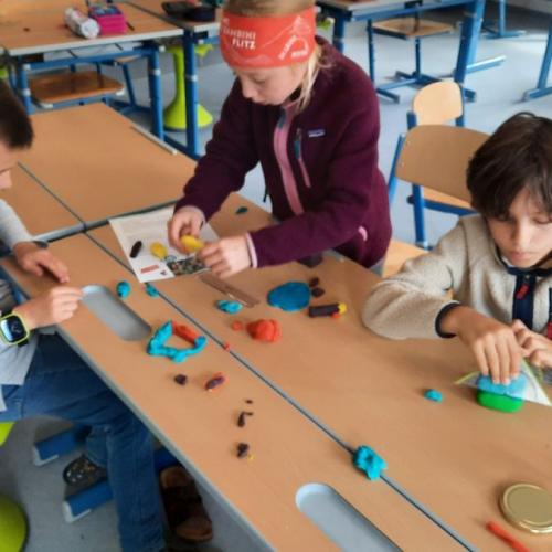 Ein Dorf aus Knetmasse