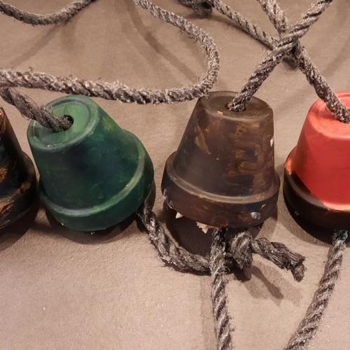 Futterglocken und Futterknödel