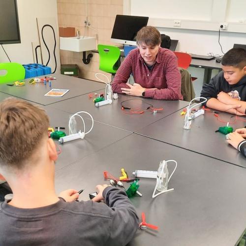 Besuch im Mint-Lab Oberland