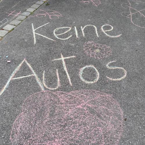 Schulstraße bemalen