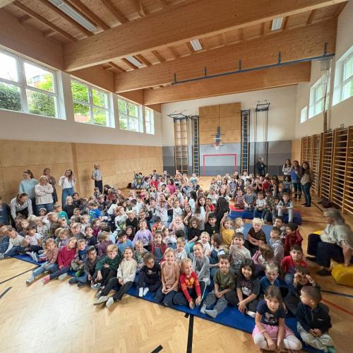 Schulstraße bemalen