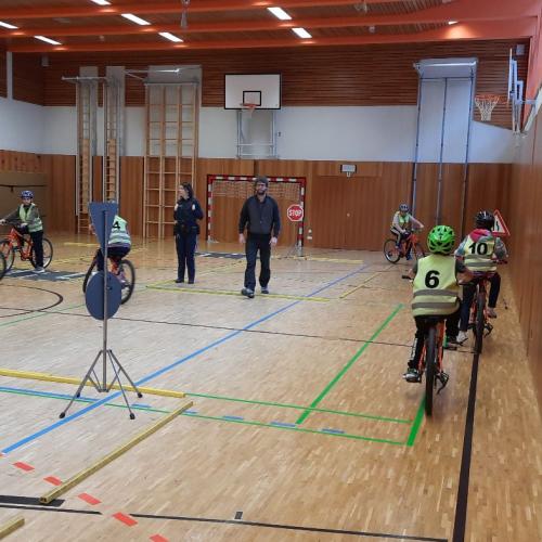 Radfahrübung - Teil zwei