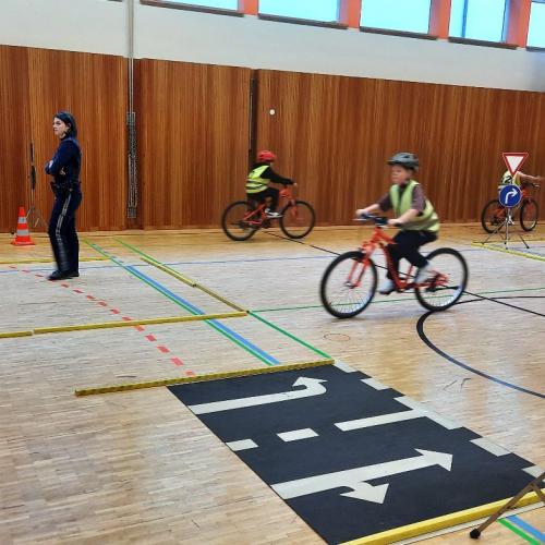 Radfahrübung - Teil zwei