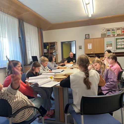 Musik mit der Partnerklasse