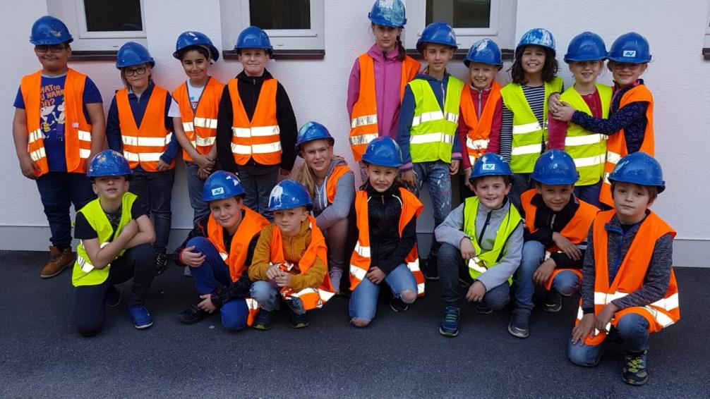 © VS Perjen Erlebniswelt Baustelle 3. und 4. Klasse