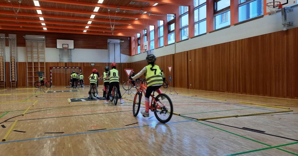 Radfahrübung - Teil zwei